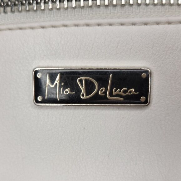 White multi pocket mini purse - Picture 10 of 13